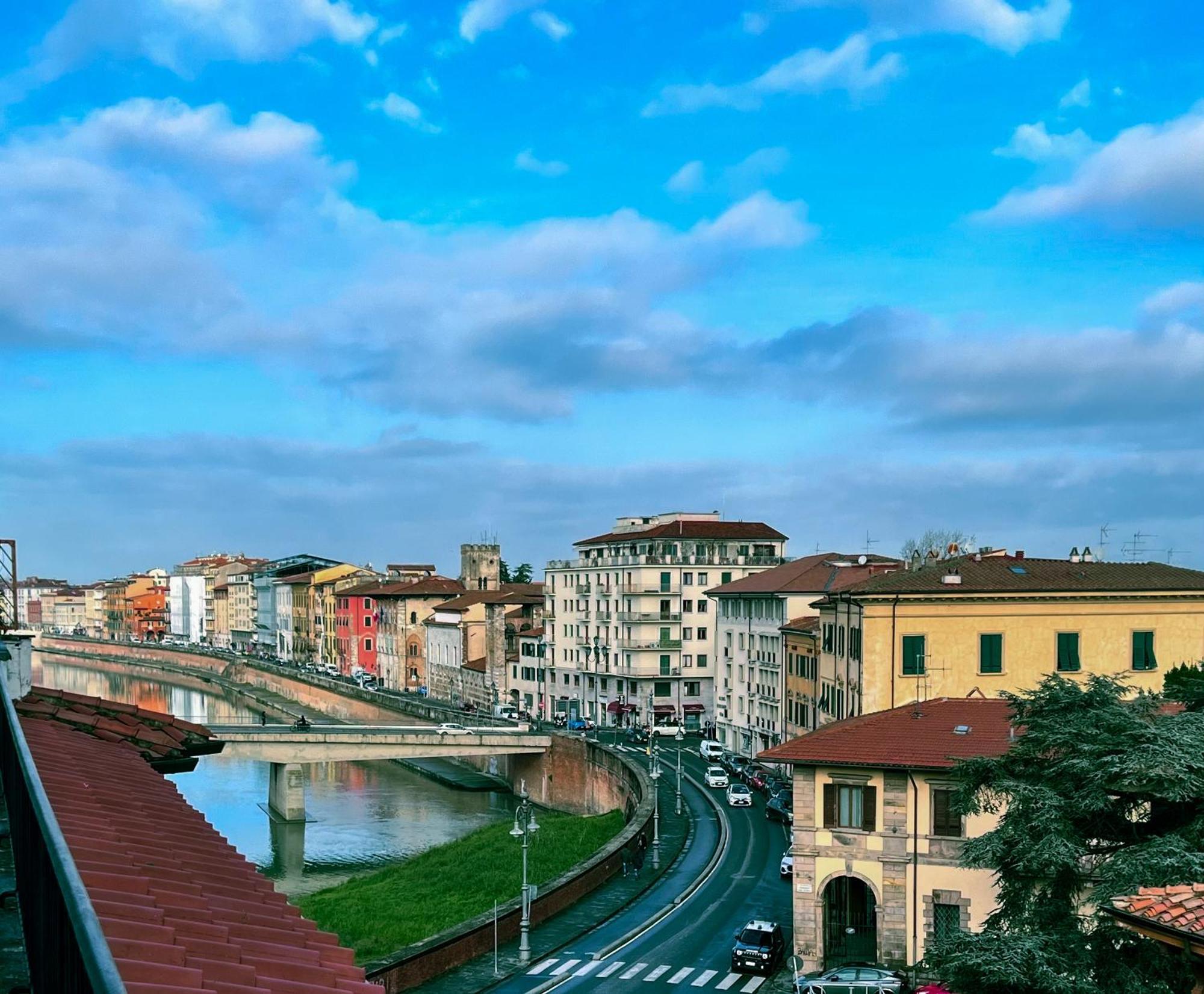 Apartmán Attico Terrazza Vista Panoramica Lungarni Pisani Exteriér fotografie